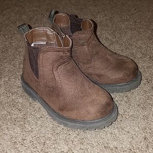 Boys shoes size 8